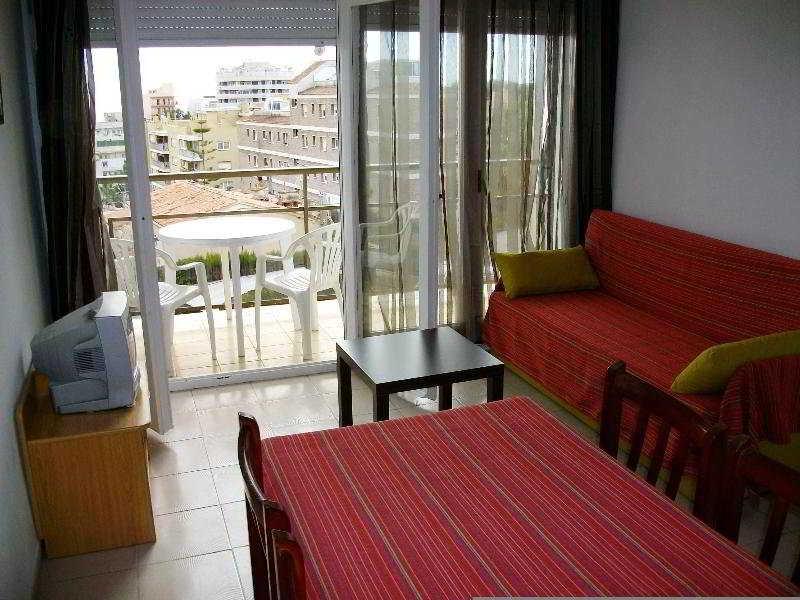 Apartamentos Ar Melrose Place Lloret de Mar Ngoại thất bức ảnh